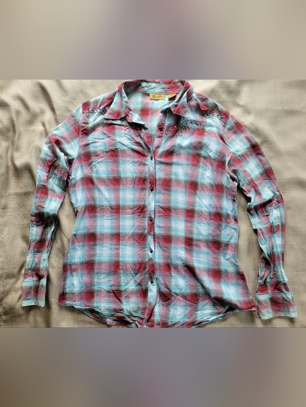 Wrangler Retro Studded Plaid Button Down Top